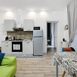 Mauro - Aparthotel 3*