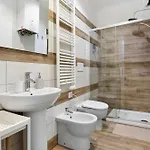 Mauro - Aparthotel La Spezia